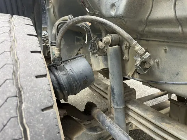 日野 プロフィア QKG-FS1EKDA(6x4)の写真24