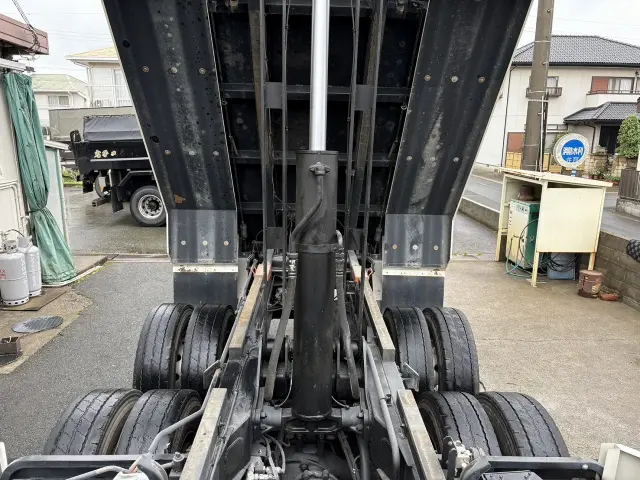日野 プロフィア 2DG-FS1AGA(6x4)の写真20