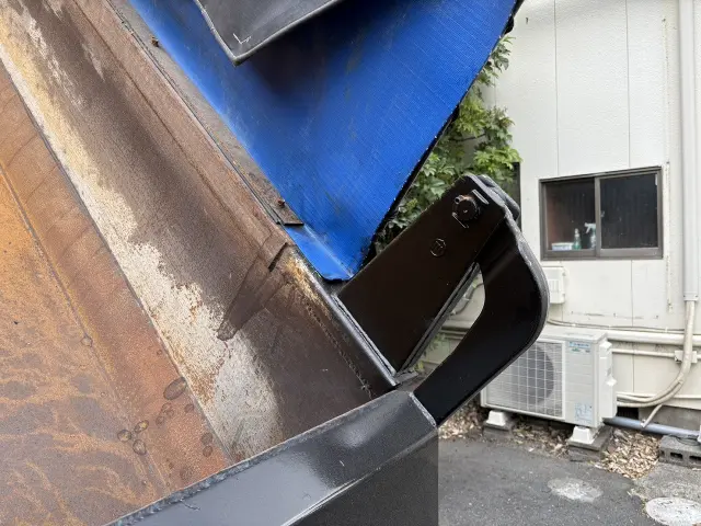 いすゞ ギガ 2PG-CXZ77CT(6x4)の写真10
