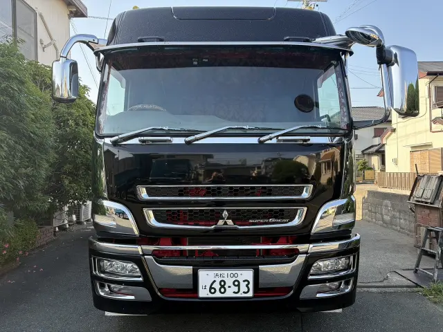 三菱 スーパーグレート QKG-FV60VX(6x4)の写真5