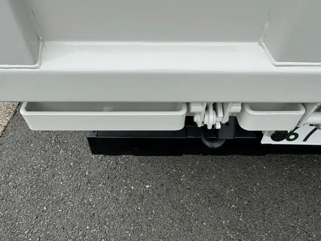 いすゞ エルフ TPG-NKR85AD(2WD)の写真8