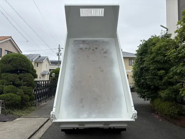 いすゞ エルフ TPG-NKR85AD(2WD)の写真10