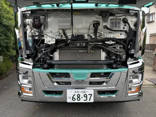 いすゞ ギガ 2PG-CXZ77CT(6x4)の写真16