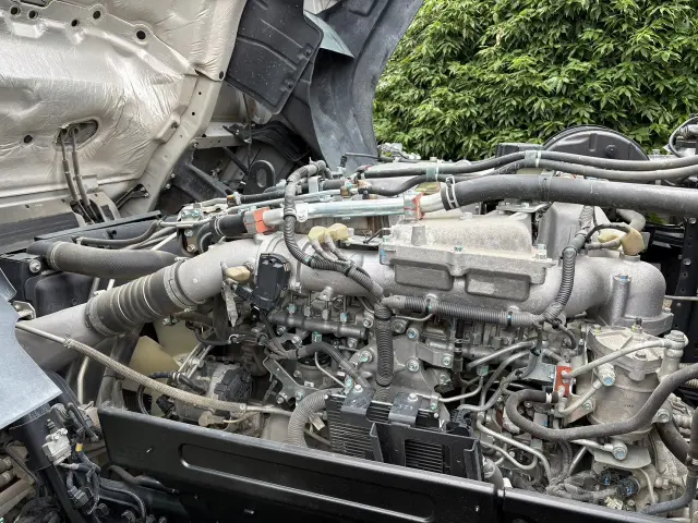 いすゞ ギガ 2PG-CXZ77CT(6x4)の写真17