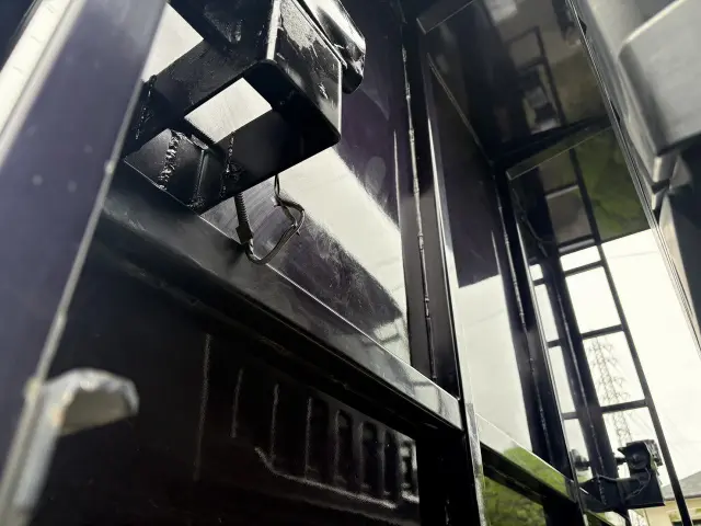 いすゞ ギガ 2PG-CXZ77CM(6x4)の写真13
