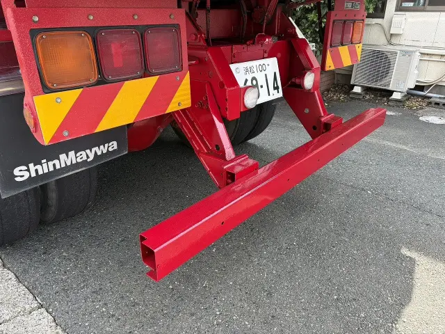 いすゞ ギガ 2PG-CXZ77CT(6x4)の写真8