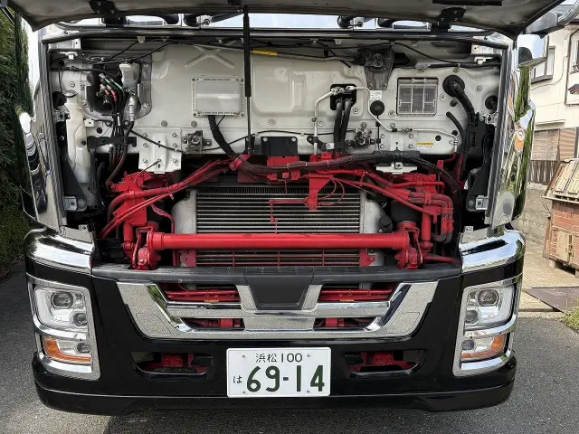 いすゞ ギガ 2PG-CXZ77CT(6x4)の写真15