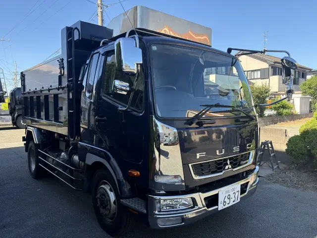 三菱 ファイター 2KG-FK62FZの写真1