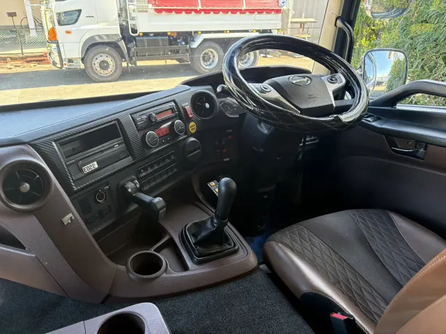 日野 プロフィア 2DG-FS1EGA(6x4)の写真28
