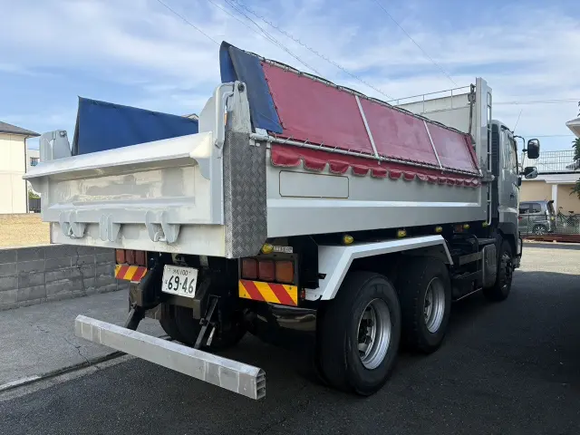 日野 プロフィア QKG-FS1EKDA(6x4)の写真4
