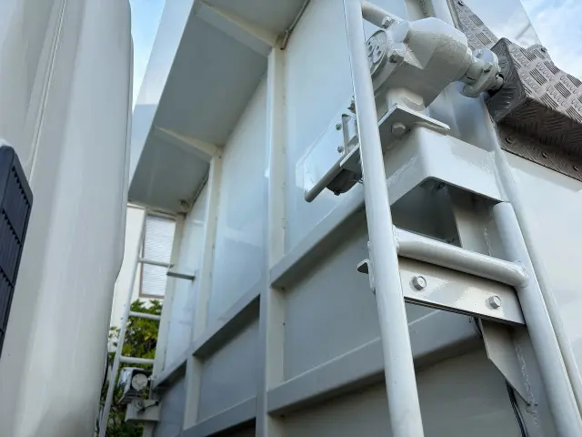 日野 プロフィア QKG-FS1EKDA(6x4)の写真13