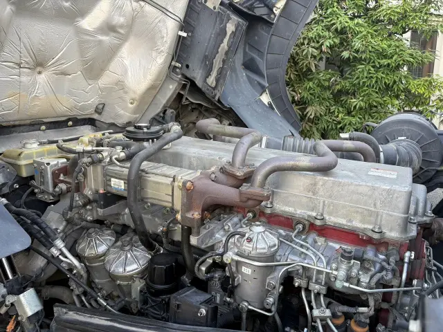 日野 プロフィア QKG-FS1EKDA(6x4)の写真17