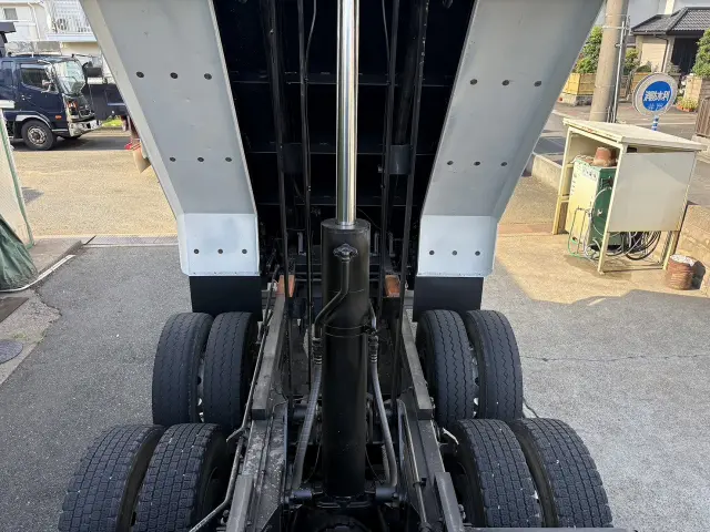 日野 プロフィア QKG-FS1EKDA(6x4)の写真21