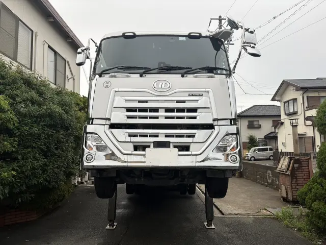 UD クオン 2RG-CX5EL(6x4)の写真7