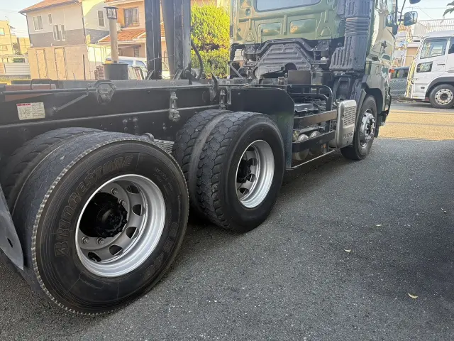 日野 プロフィア QKG-FS1EKDA(6x4)の写真26