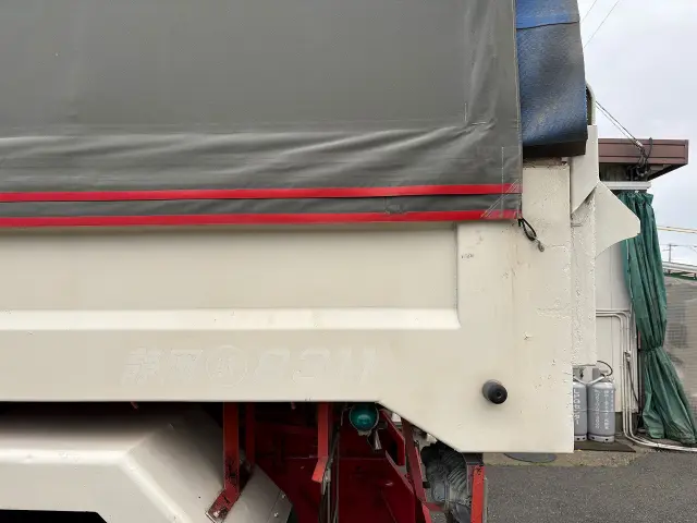 日野 プロフィア LKG-FS1EKAA(6x4)の写真7