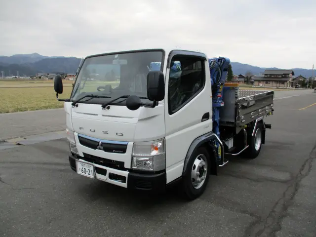左前|三菱 キャンター 2PG-FEA80(2WD)の写真1