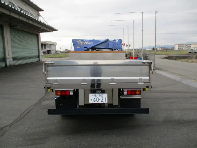 三菱 キャンター 2PG-FEA80(2WD)の写真5
