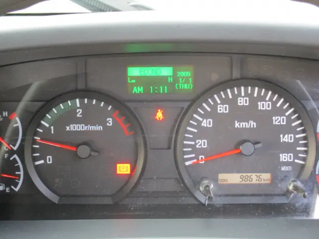 いすゞ フォワード TKG-FRR90S2(2WD)の写真12