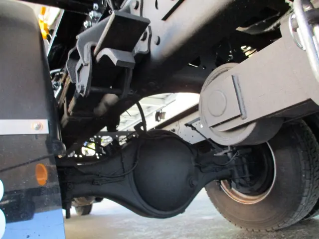 いすゞ フォワード TKG-FRR90S2(2WD)の写真17