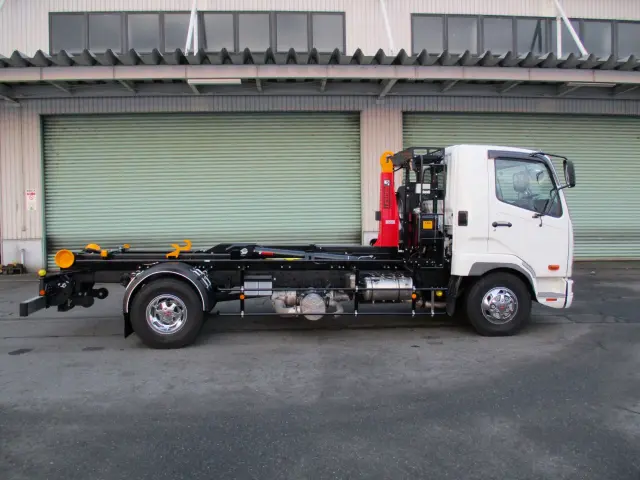 三菱 ファイター TKG-FK71F(2WD)の写真3