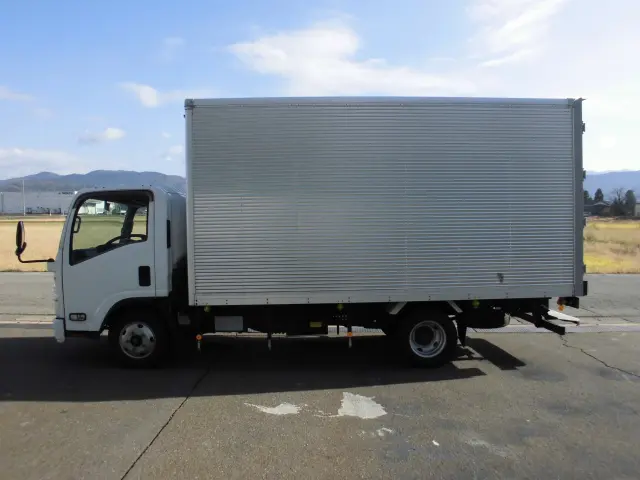 いすゞ エルフ TKG-NPR85AN(2WD)の写真4