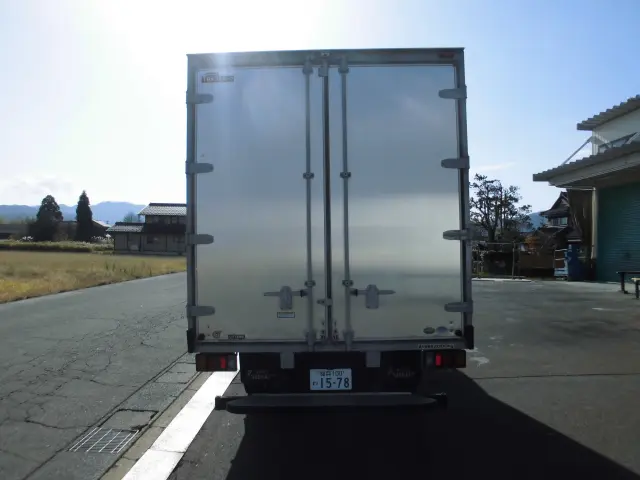 いすゞ エルフ TKG-NPR85AN(2WD)の写真7