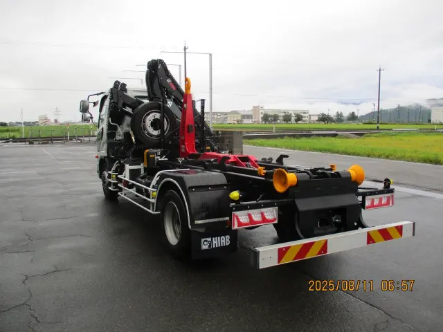 三菱 ファイター 2KG-FK72FYの写真4