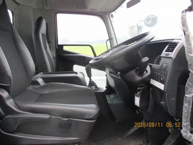 三菱 ファイター 2KG-FK72FYの写真13