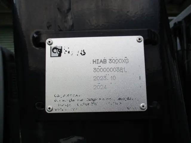 日野 デュトロ TKG-XZU722Mの写真9