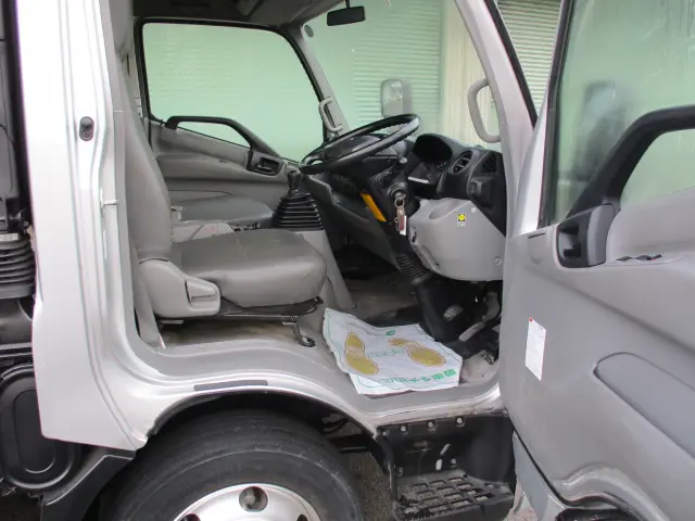 日野 デュトロ TKG-XZU722Mの写真14