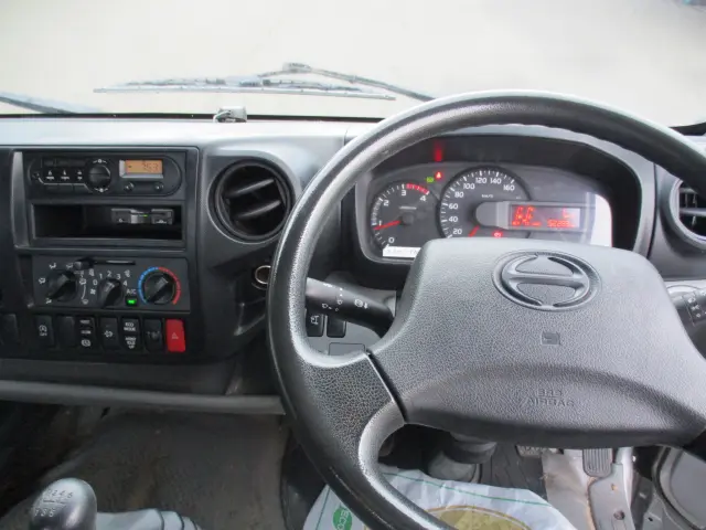 日野 デュトロ TKG-XZU722Mの写真15