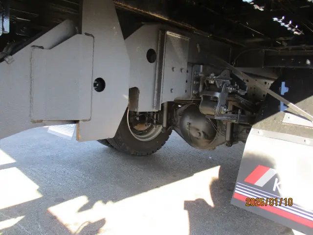 三菱 キャンター 2PG-FEB90(2WD)の写真12