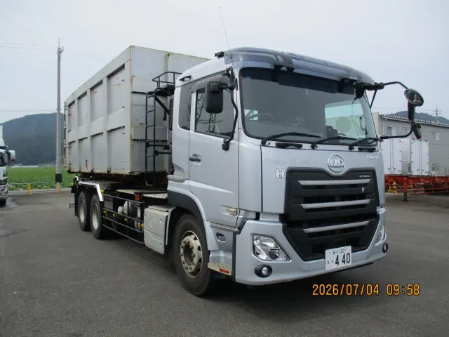 ＵＤ クオン 2PG-CW5BL改(6x4)の写真7