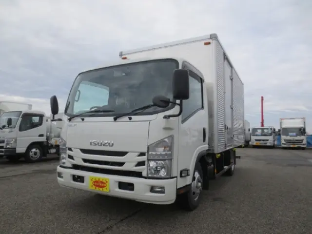 いすゞ エルフ 2RG-NPR88AN(2WD)の写真1