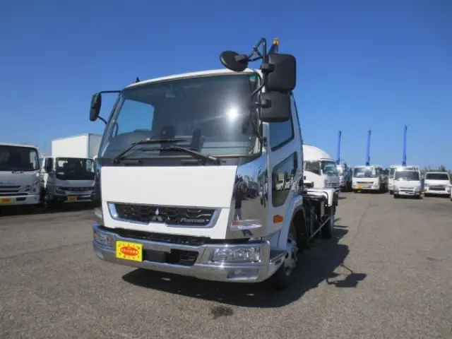 三菱 ファイター 2KG-FK72F(2WD)の写真1