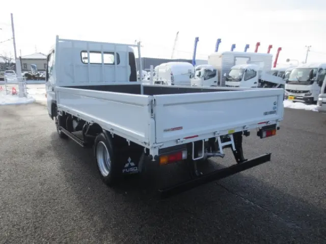 三菱 キャンター 2PG-FEB50(2WD)の写真5