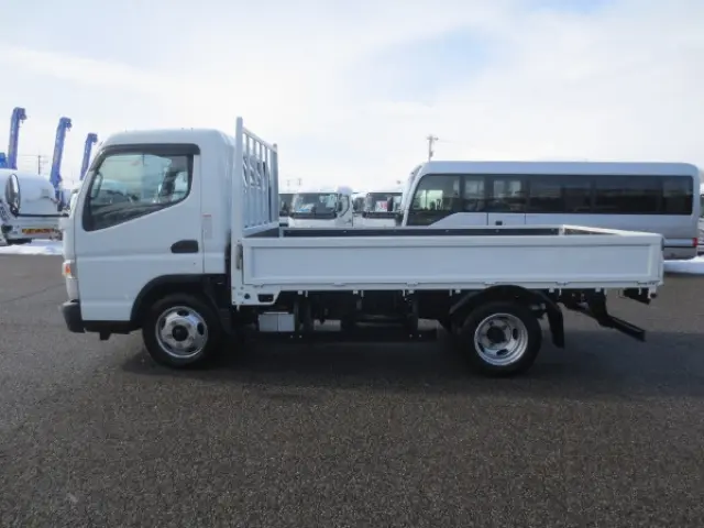 三菱 キャンター 2PG-FEB50(2WD)の写真9