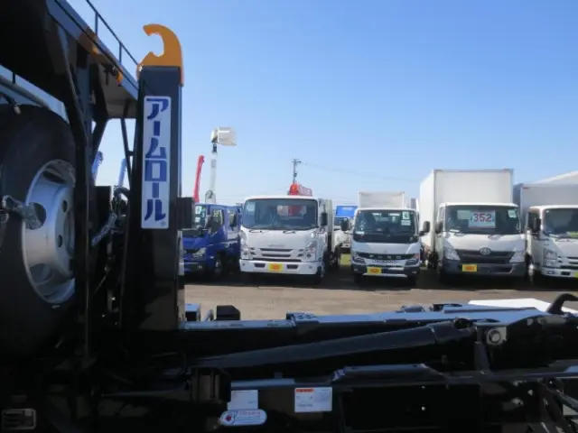 三菱 ファイター 2KG-FK72F(2WD)の写真10