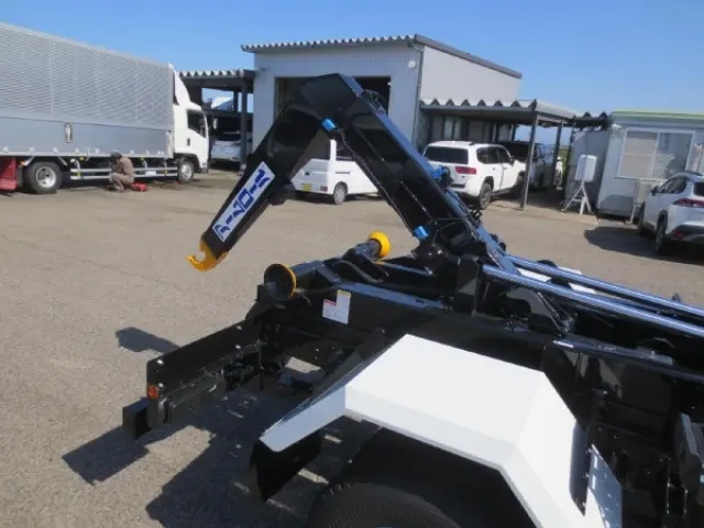 三菱 ファイター 2KG-FK72F(2WD)の写真11