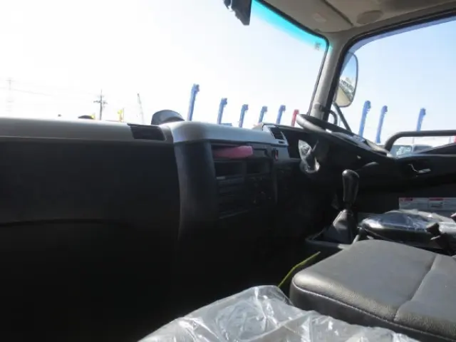 三菱 ファイター 2KG-FK72F(2WD)の写真18