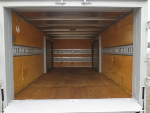 日野 デュトロ 2RG-XZC605M(2WD)の写真11