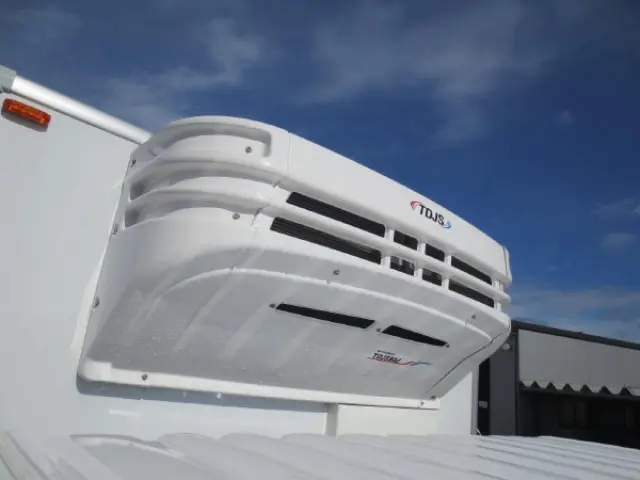 日野 レンジャー 2KG-FD2ABG(2WD)の写真13