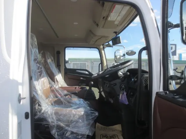 日野 レンジャー 2KG-FD2ABG(2WD)の写真20