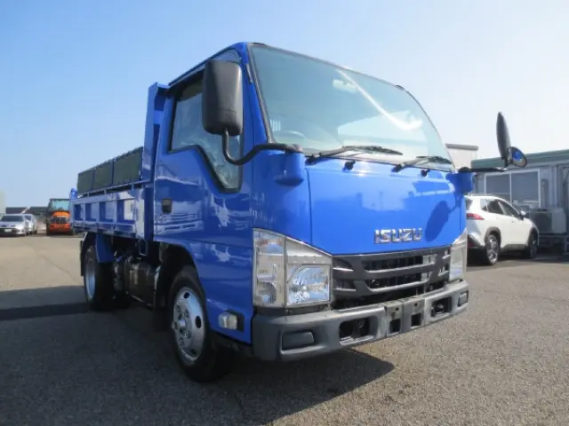 いすゞ エルフ 2RG-NJR88AN(2WD)の写真2