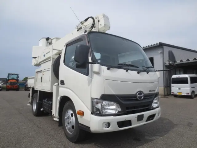 日野 デュトロ TPG-XZU600X(2WD)の写真2