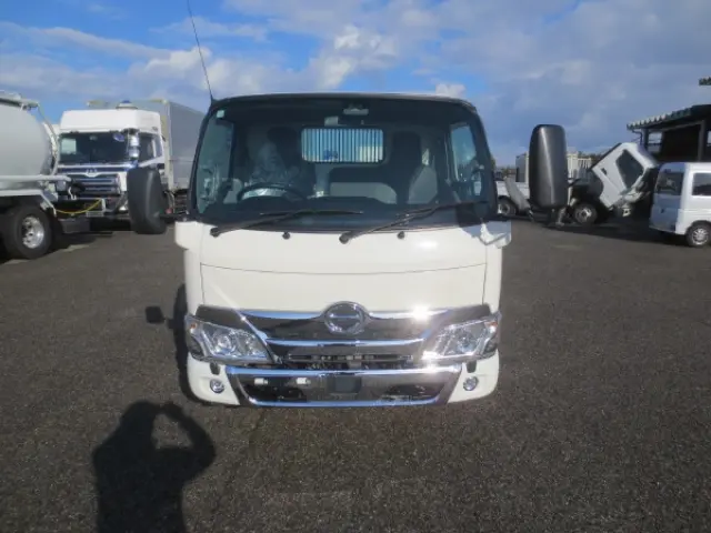 日野 デュトロ 2RG-XZU600T(2WD)の写真6