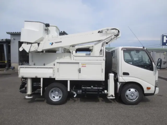 日野 デュトロ TPG-XZU600X(2WD)の写真8