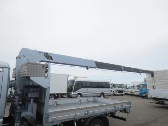 三菱 キャンター TPG-FEB50(2WD)の写真11