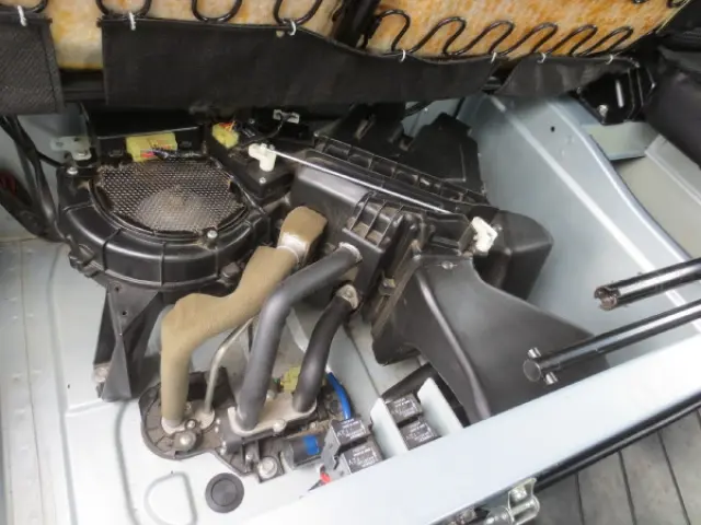 三菱 キャンター TPG-FEB50(2WD)の写真18